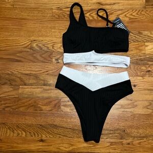 Brand new with tag womens high thigh bikini set in size small